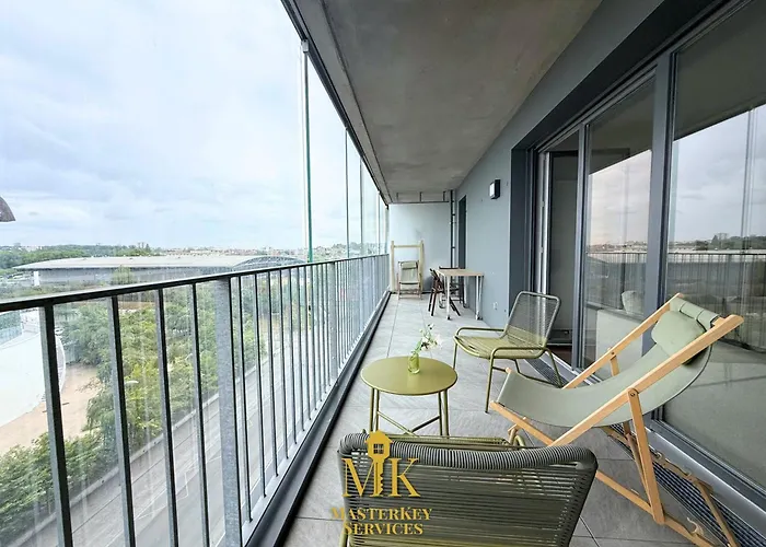 T2 Vue Pompidou Balcon, Sport & Centre Muse Lägenhet