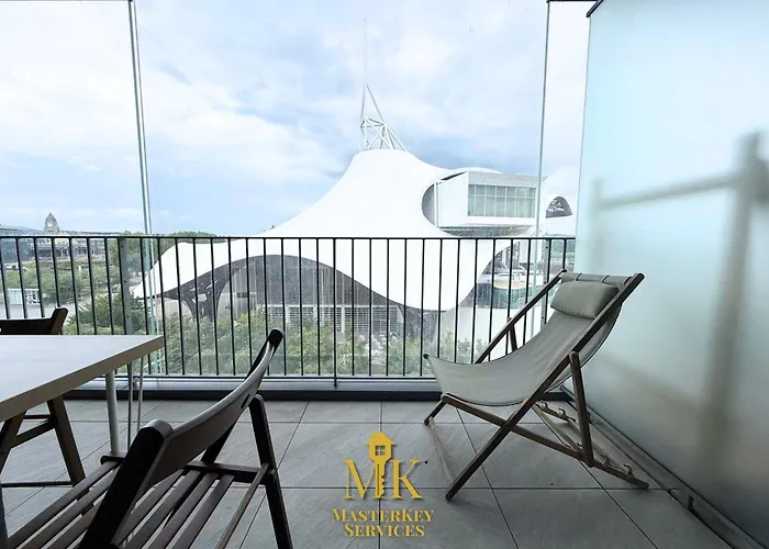 T2 Vue Pompidou Balcon, Sport & Centre Muse 公寓